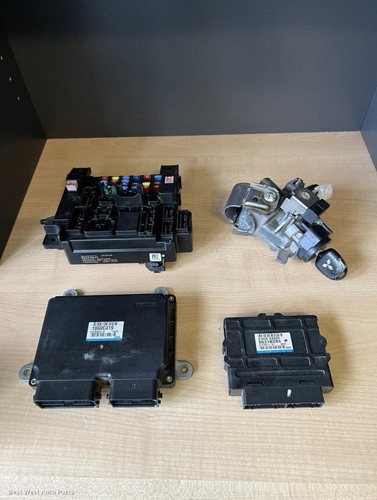 2014 MITSUBISHI ASX Ecu