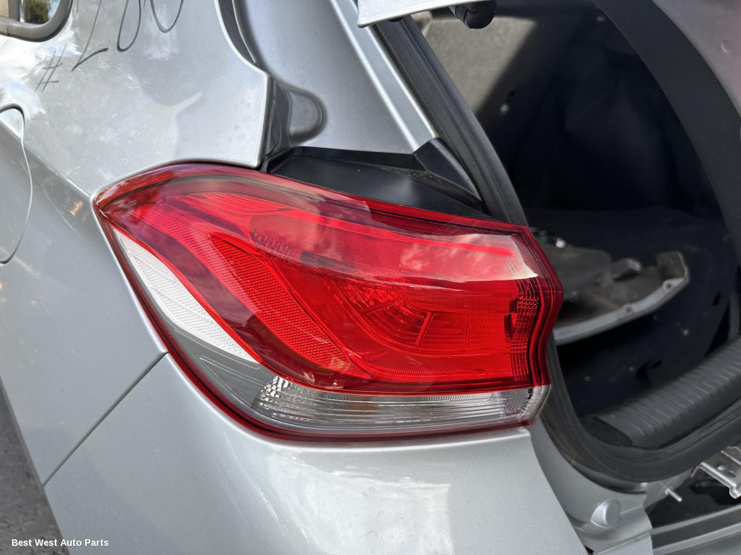 2020 HYUNDAI I30 Left Taillight