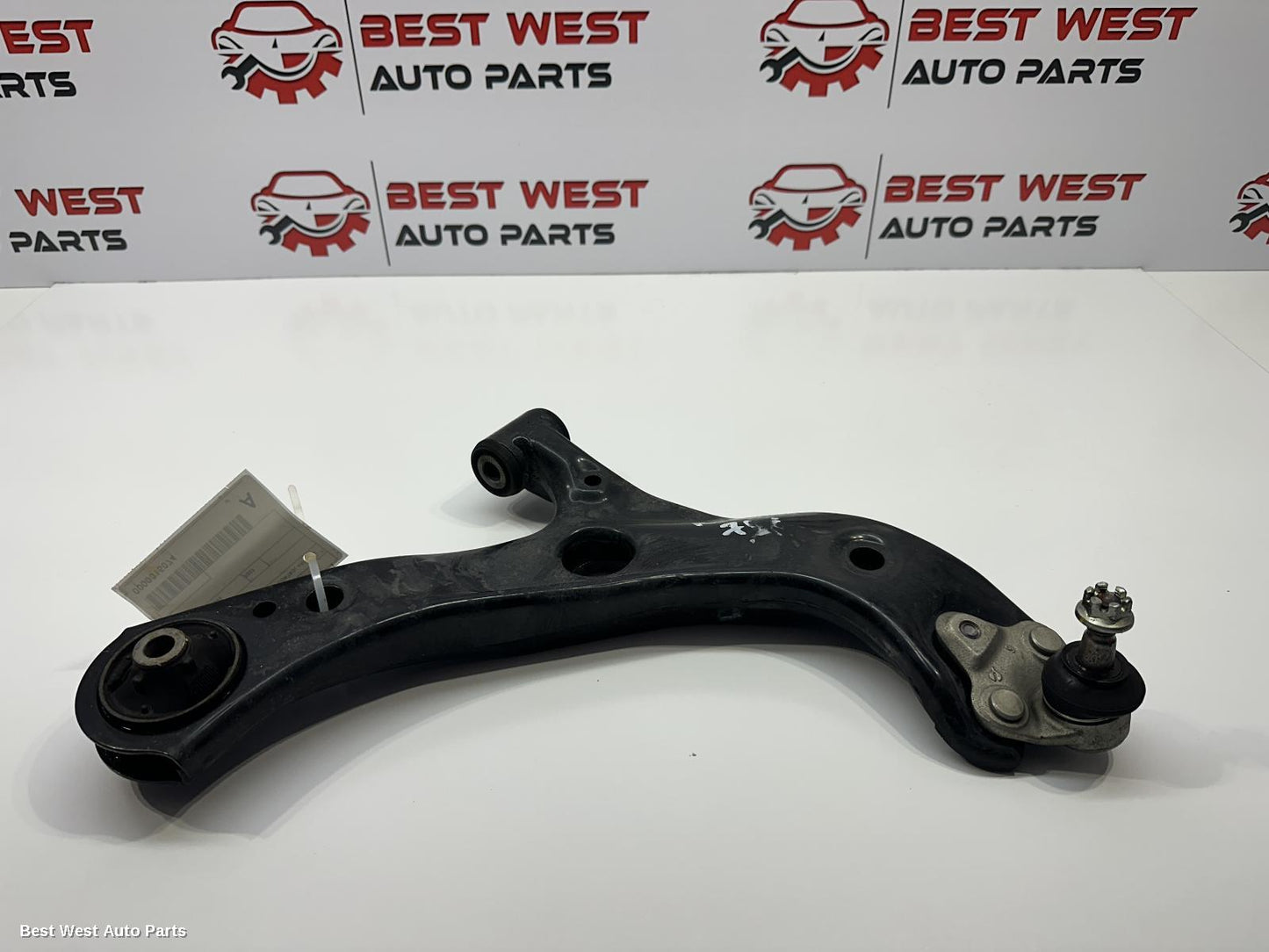 2022 TOYOTA COROLLA Right Front Lower Control Arm