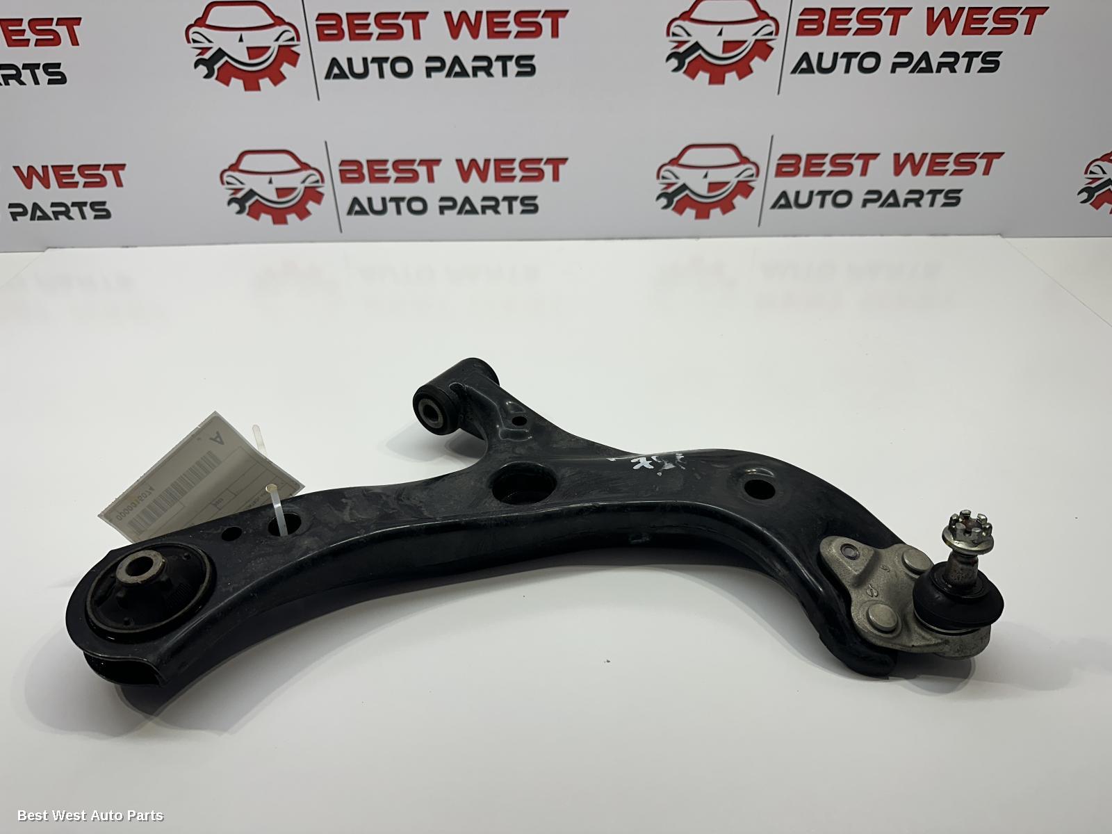 2022 TOYOTA COROLLA Right Front Lower Control Arm