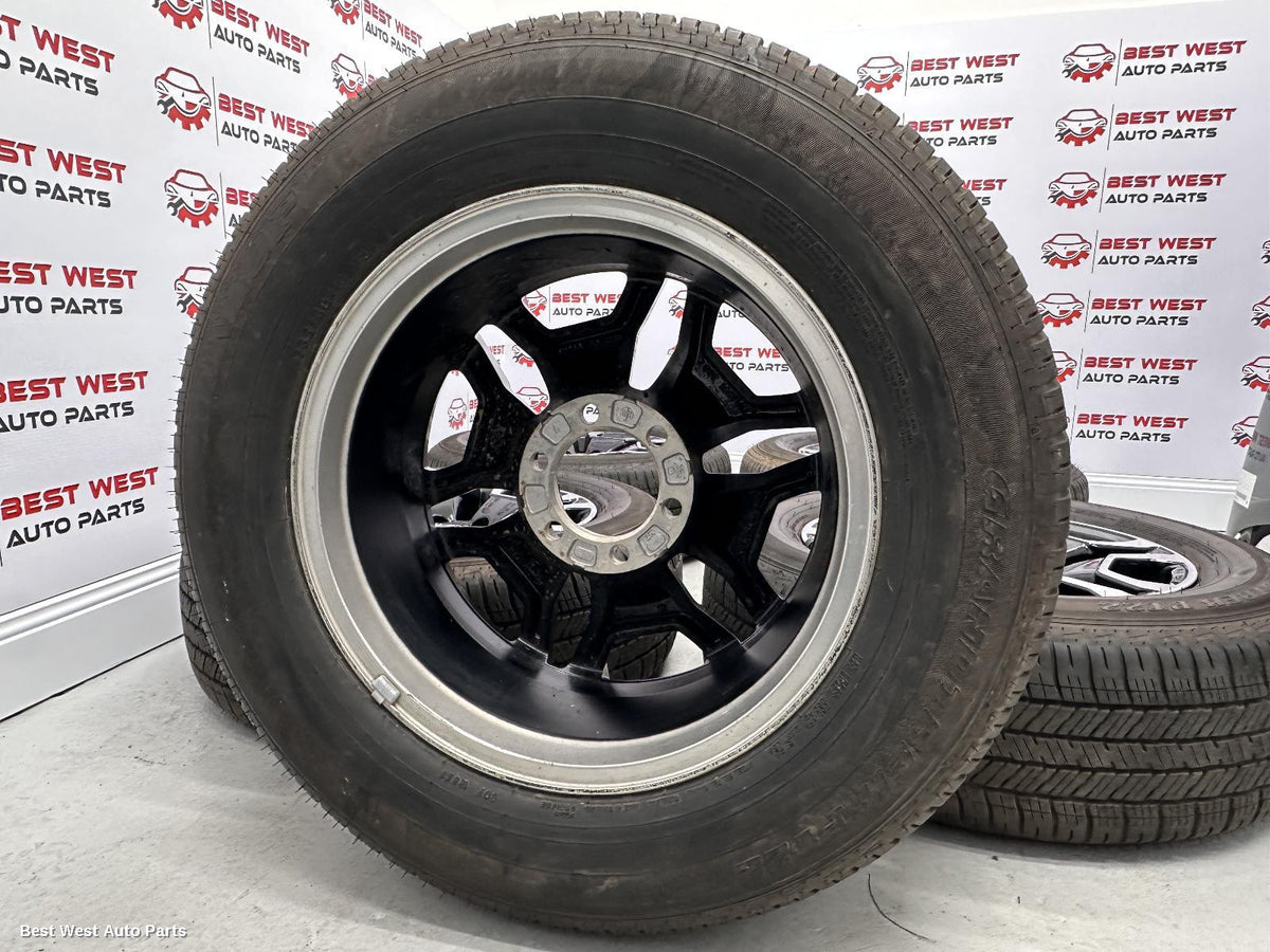 2024 TOYOTA HILUX Wheel Mag