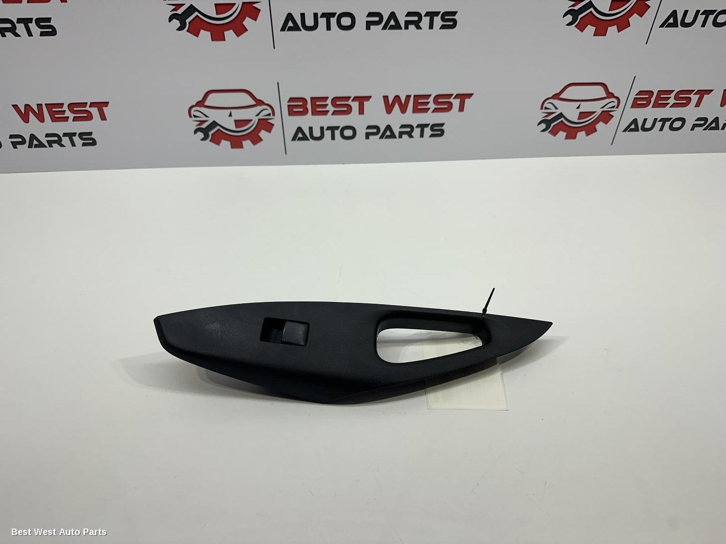 2022 TOYOTA COROLLA Pwr Dr Wind Switch
