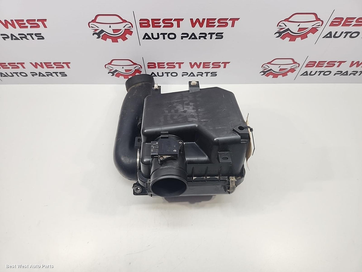 2015 MITSUBISHI TRITON Air Cleaner/Box