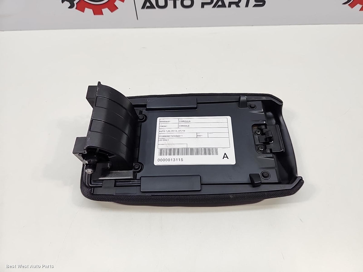 2021 TOYOTA COROLLA Console
