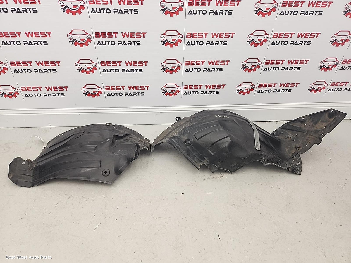 2014 MAZDA CX5 Left Guard Liner