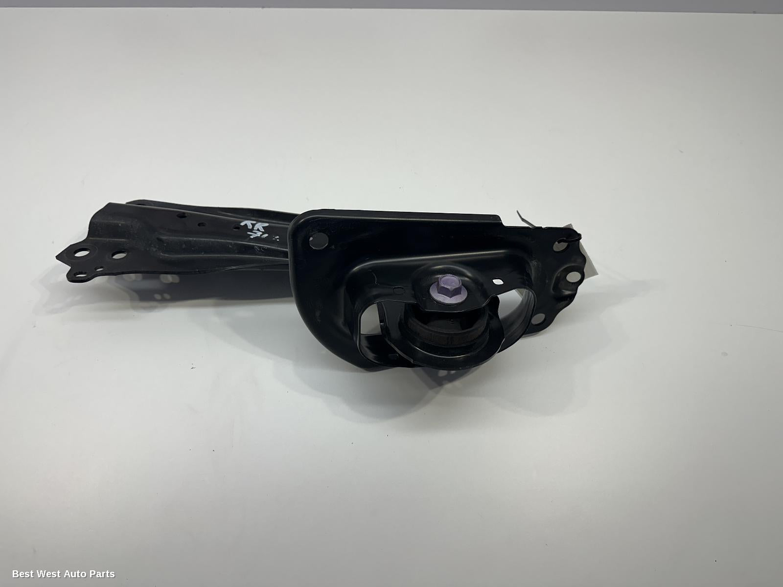 2022 TOYOTA COROLLA Right Rear Trailing Arm