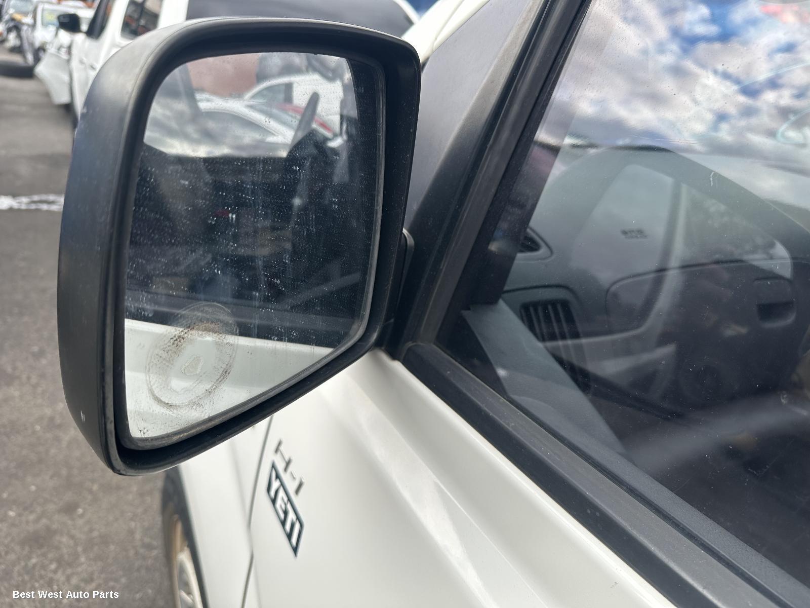 2011 HYUNDAI ILOAD/IMAX Left Door Mirror