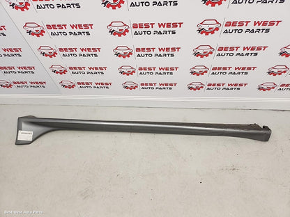 2017 MITSUBISHI LANCER Side Step/Skirt