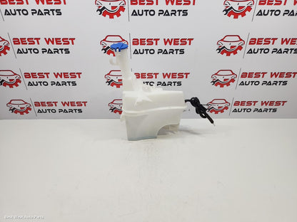 2020 HYUNDAI I30 Washer Bottle