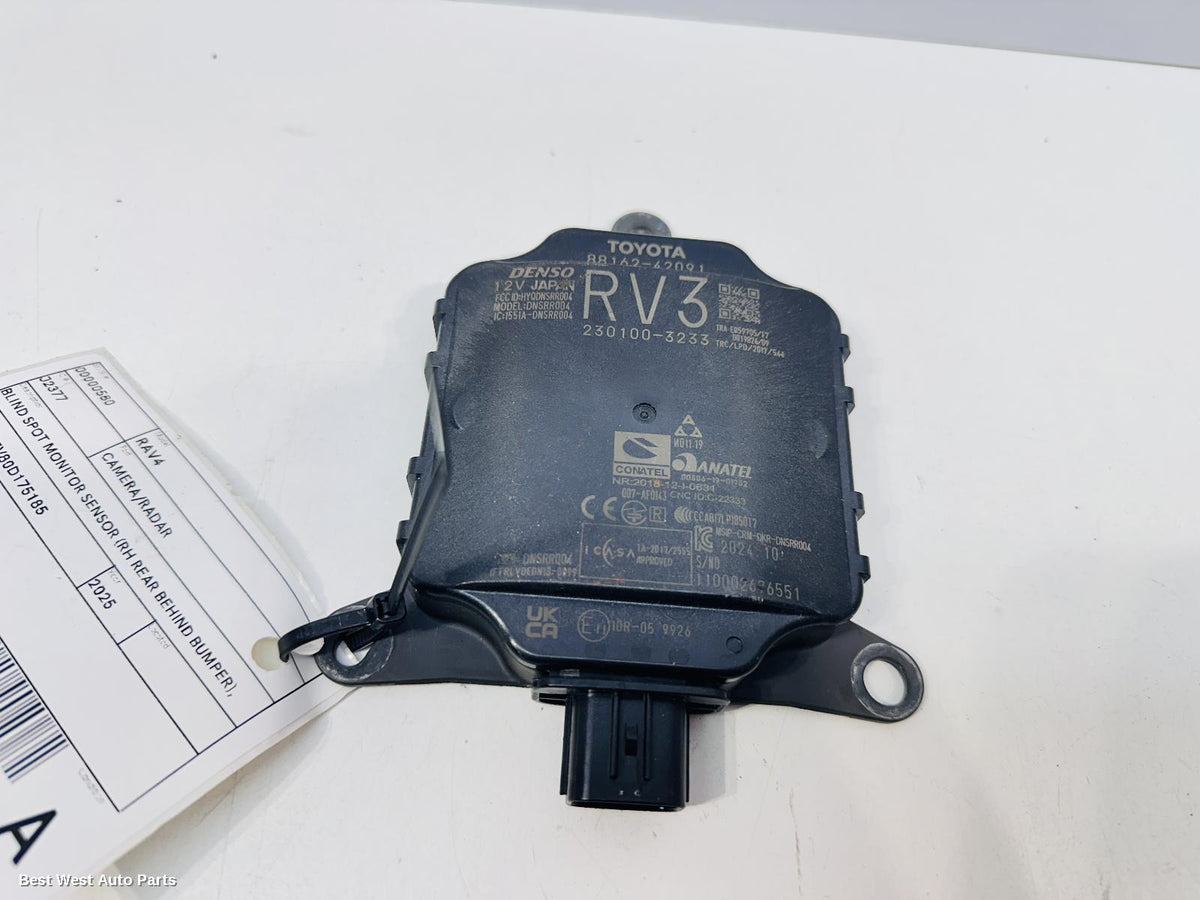 2025 TOYOTA RAV4 REVERSE_CAMERA