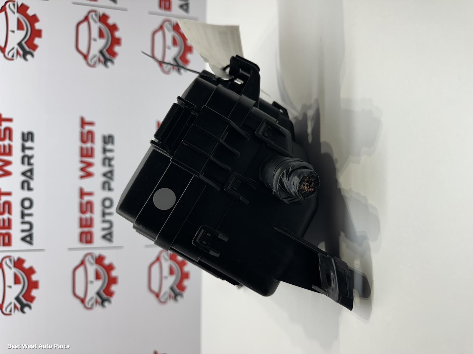 2023 HYUNDAI I30 Fuse Box