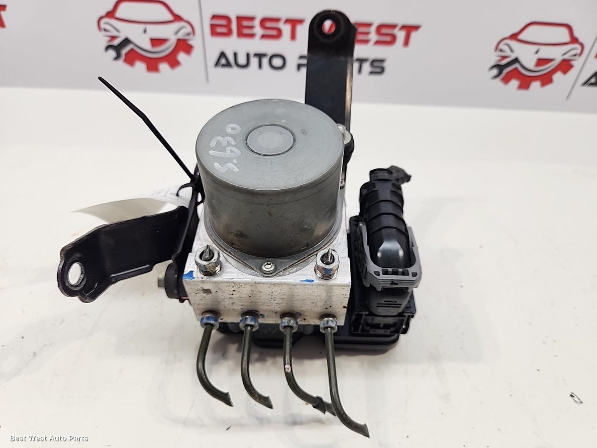 2020 MITSUBISHI TRITON Abs Pump/Modulator