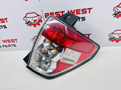 2011 SUBARU FORESTER Right Taillight