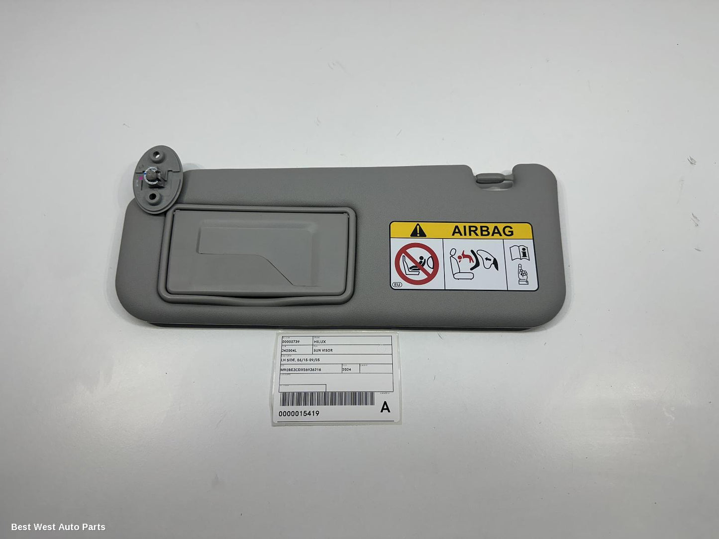 2024 TOYOTA HILUX Sunvisor