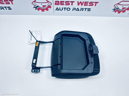 2018 NISSAN NAVARA Console