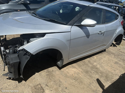 2012 HYUNDAI VELOSTER Left Guard