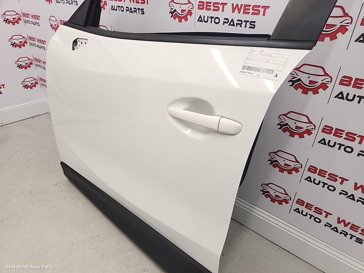 2014 MAZDA CX5 Left Front Door