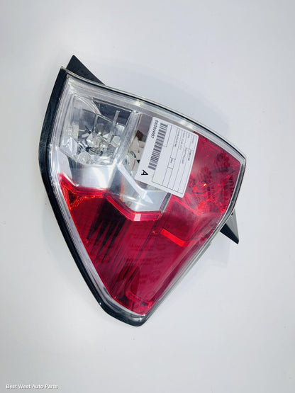 2009 SUBARU FORESTER Right Taillight