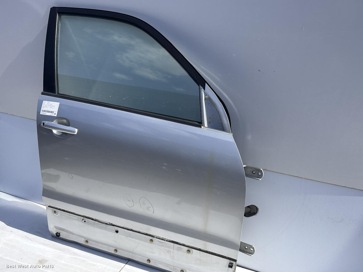 2008 SUZUKI VITARA Right Front Door