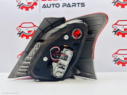 2009 TOYOTA YARIS Left Taillight