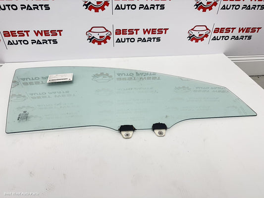 2020 HONDA HRV Right Front Door Window