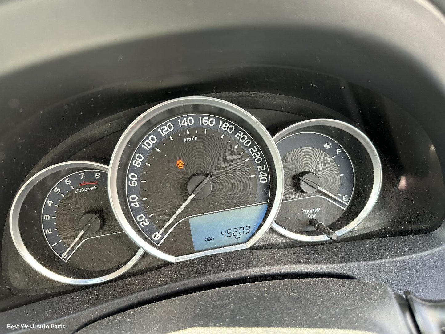 2016 TOYOTA COROLLA Instrument Cluster