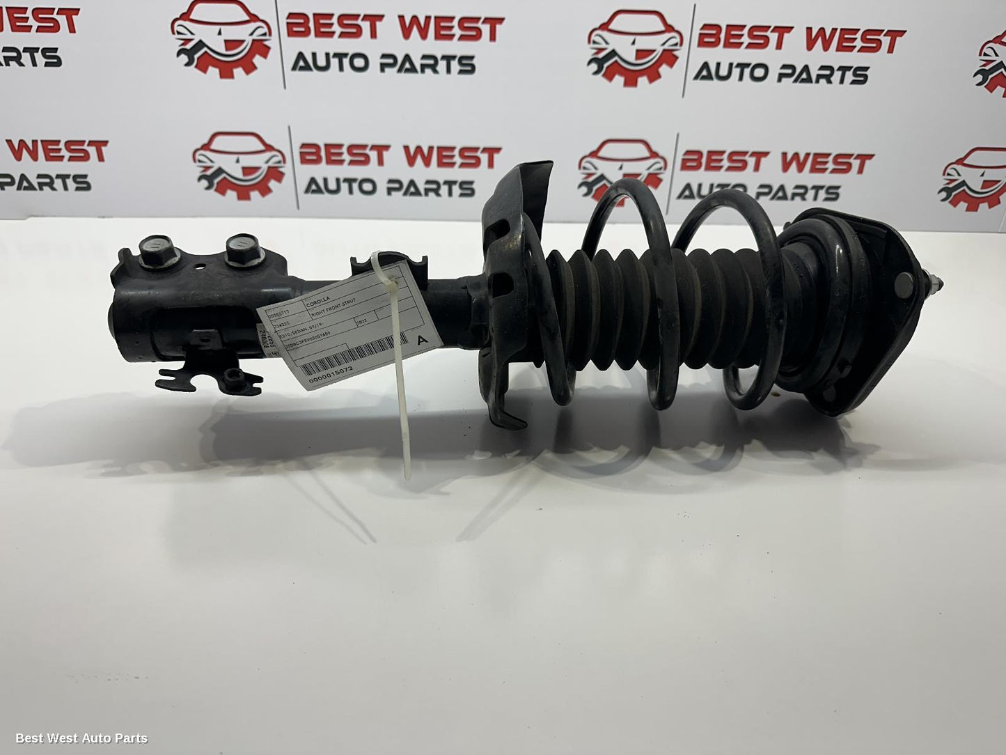 2022 TOYOTA COROLLA Right Front Strut