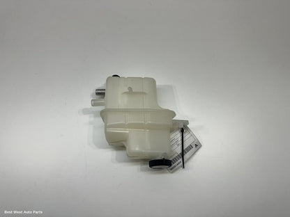 2021 TOYOTA CAMRY Overflow Bottle