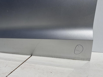2011 VOLKSWAGEN POLO Left Front Door