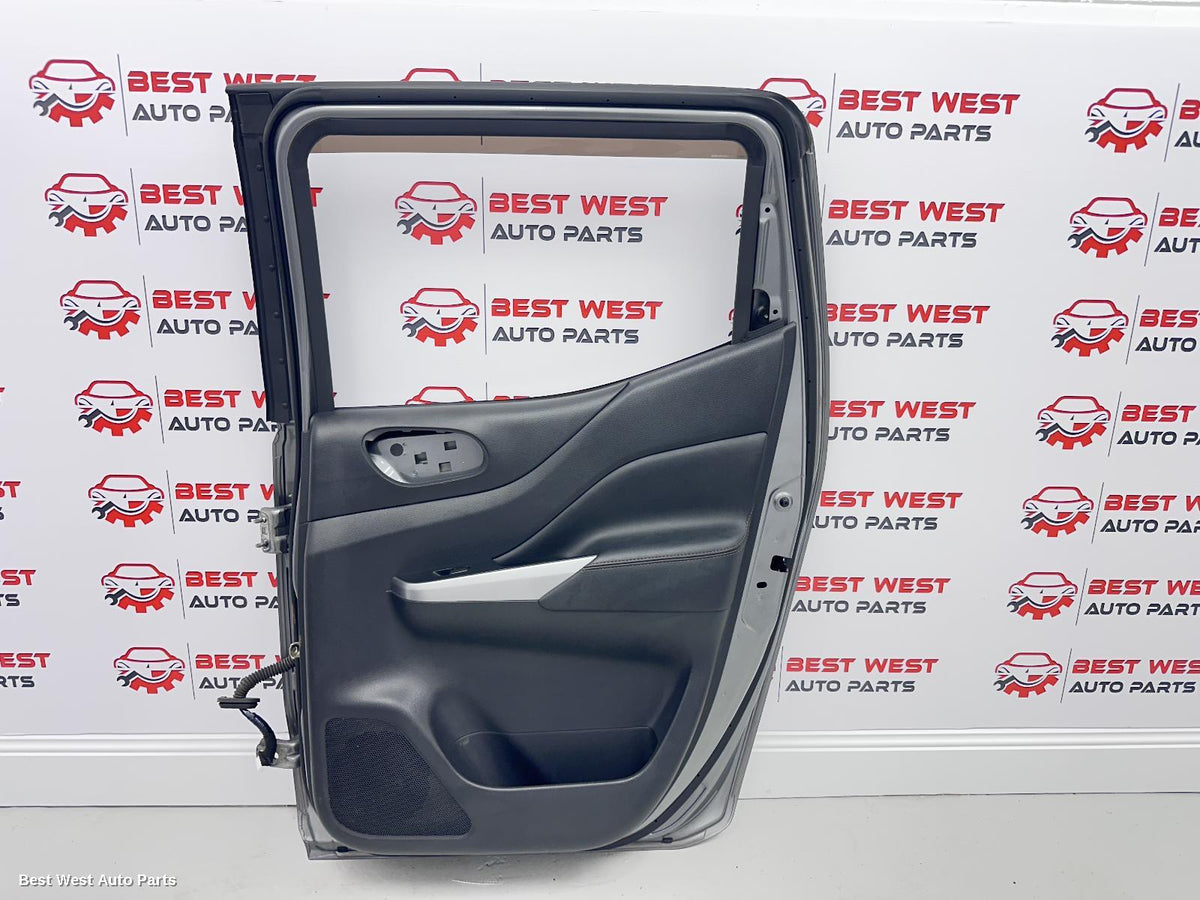 2021 NISSAN NAVARA RIGHT_REAR_DOOR_SLIDING