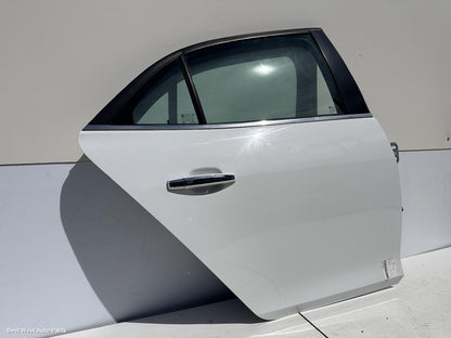 2015 HOLDEN MALIBU RIGHT_REAR_DOOR_SLIDING