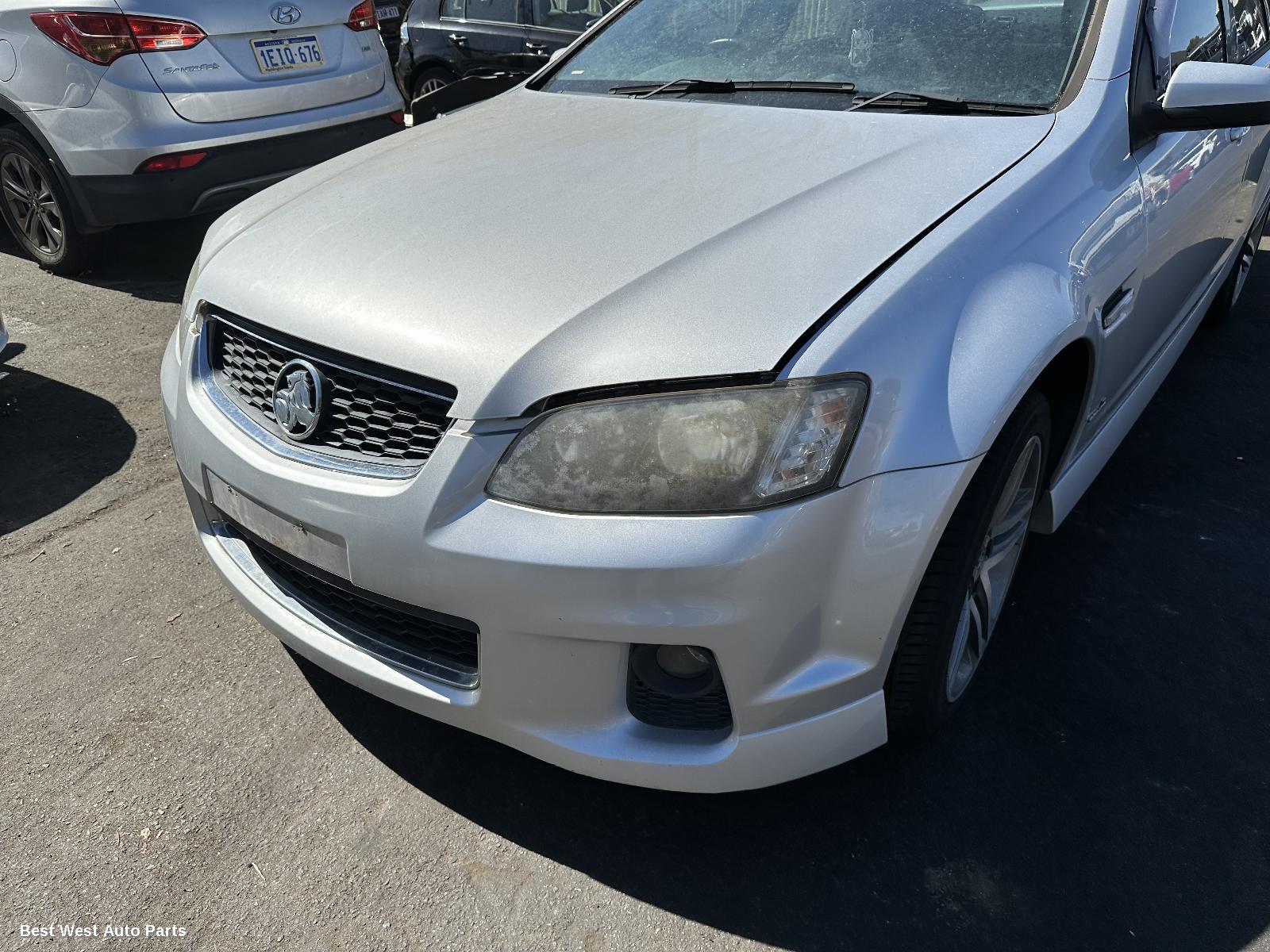 2011 HOLDEN COMMODORE Right Guard