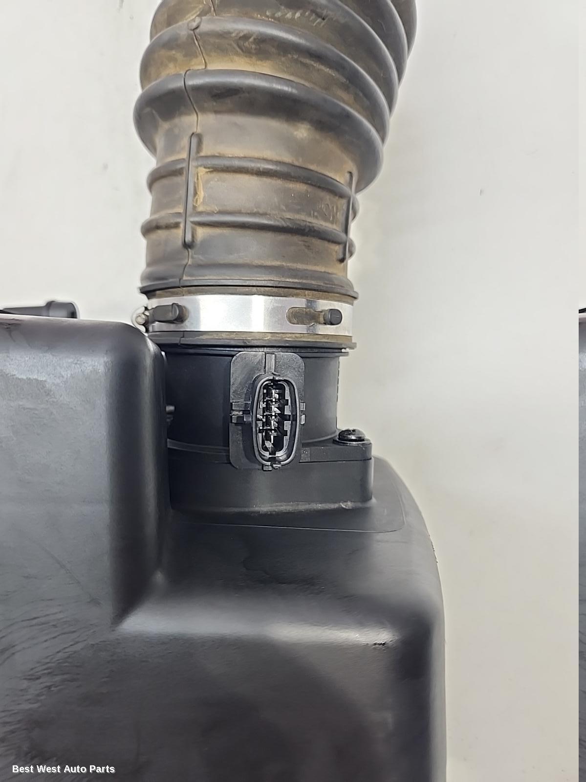 2017 LDV G10 Air Cleaner/Box