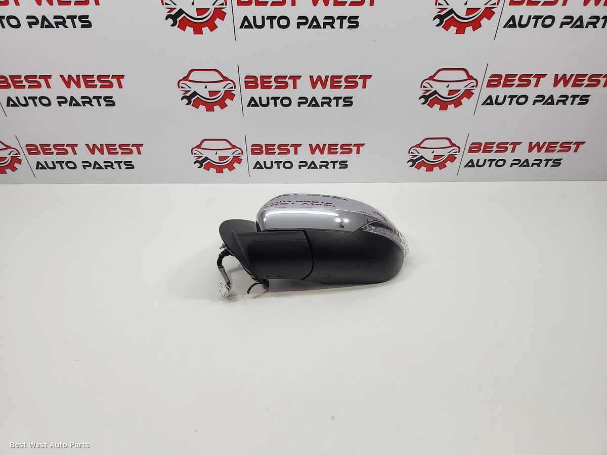 2019 MITSUBISHI TRITON Left Door Mirror
