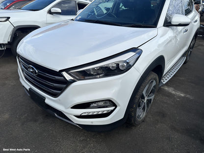 2015 HYUNDAI TUCSON Bonnet