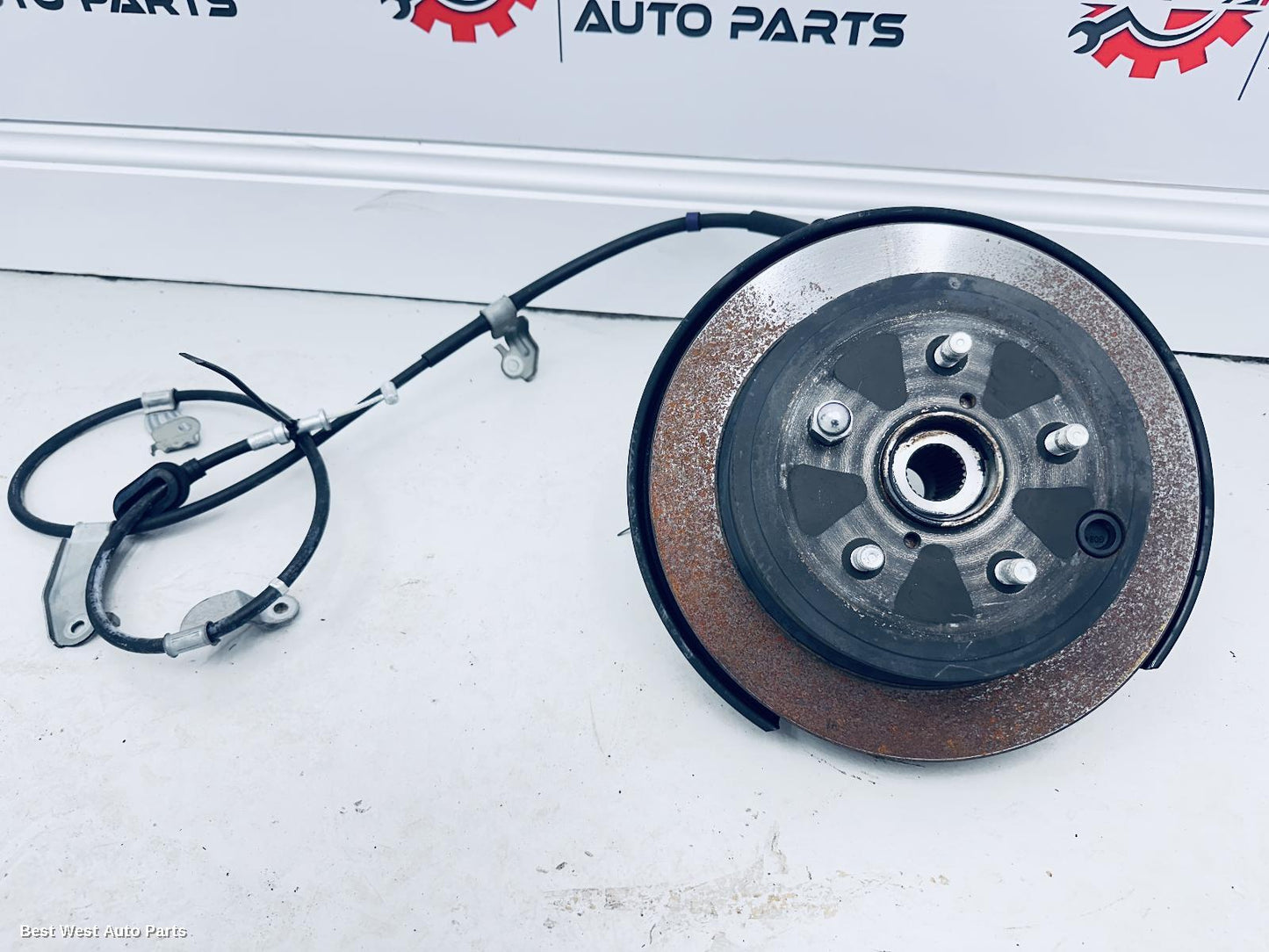 2023 SUBARU WRX Right Rear Hub Assembly