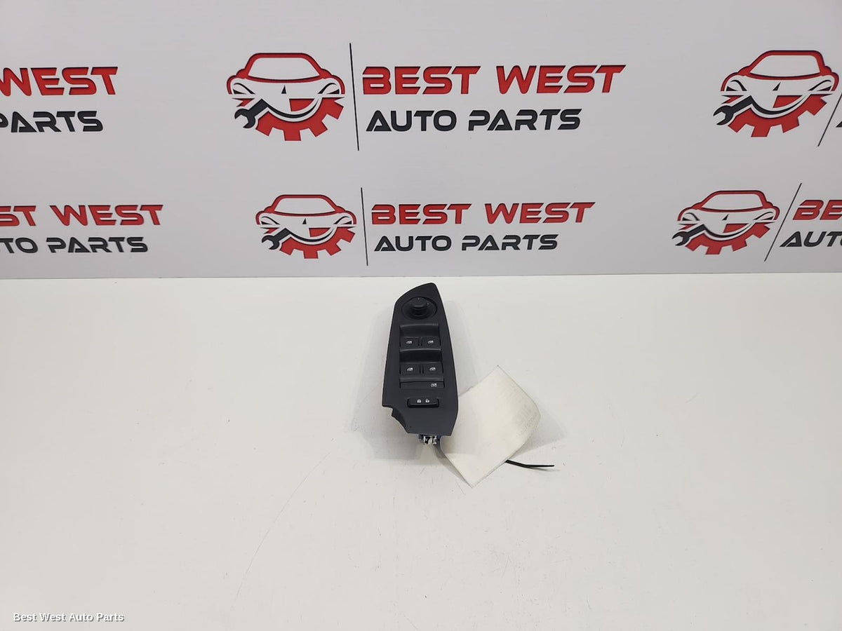 2017 HOLDEN TRAX Pwr Dr Wind Switch
