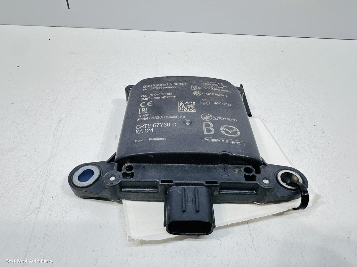 2018 MAZDA 3 REVERSE_CAMERA