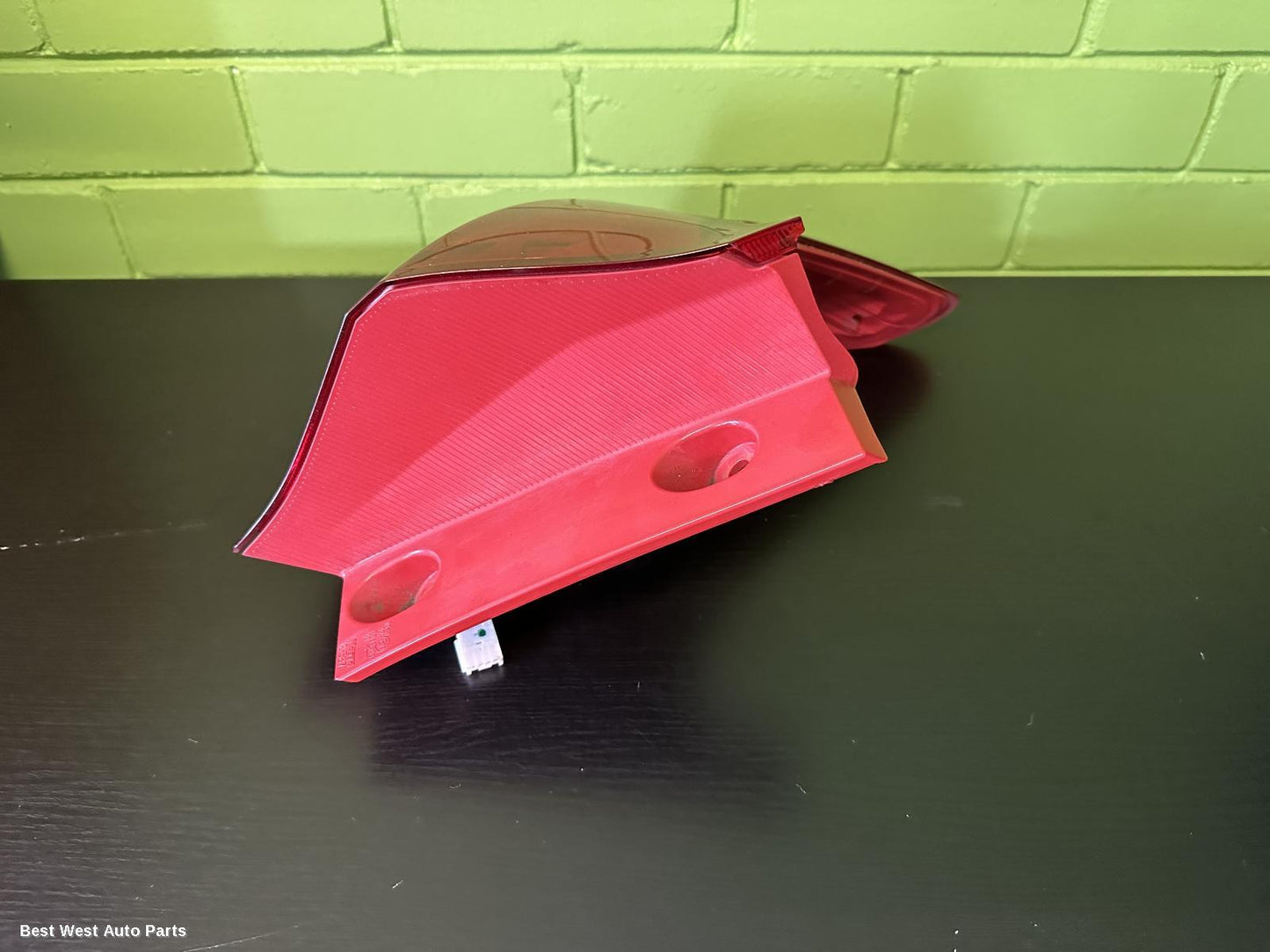 2013 TOYOTA COROLLA Left Taillight