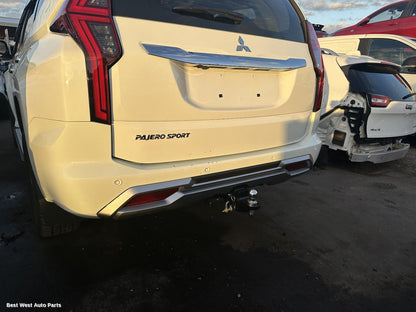 2025 MITSUBISHI PAJERO Rear Bumper