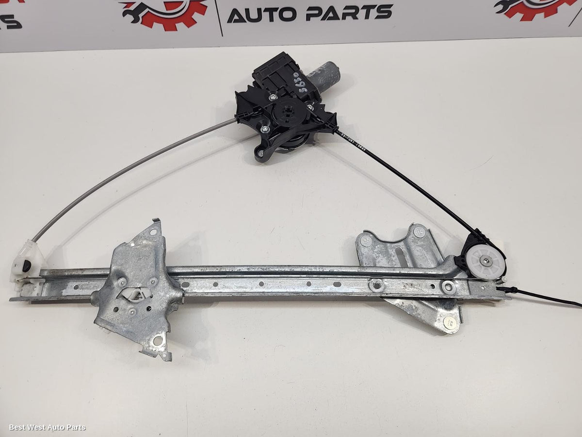 2022 TOYOTA KLUGER Left Front Window Reg/Motor