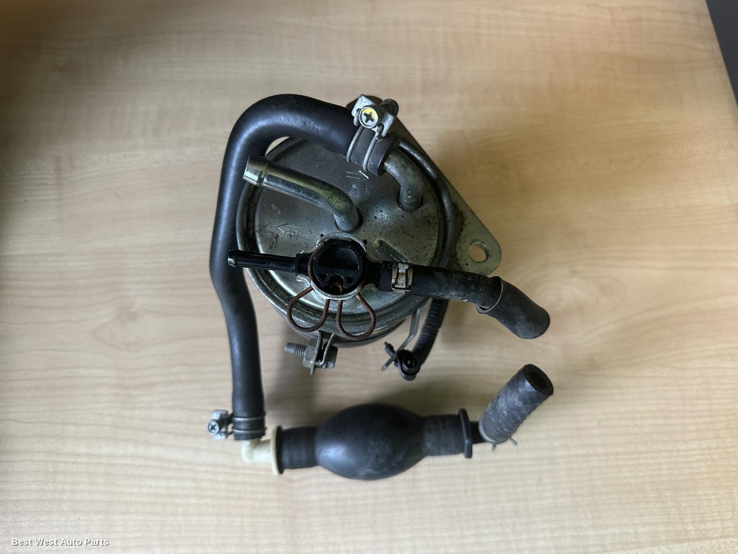 2012 NISSAN NAVARA Fuel Filter Housing