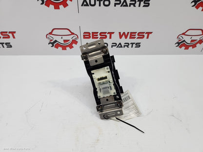 2023 MITSUBISHI OUTLANDER Gear Stick/Shifter