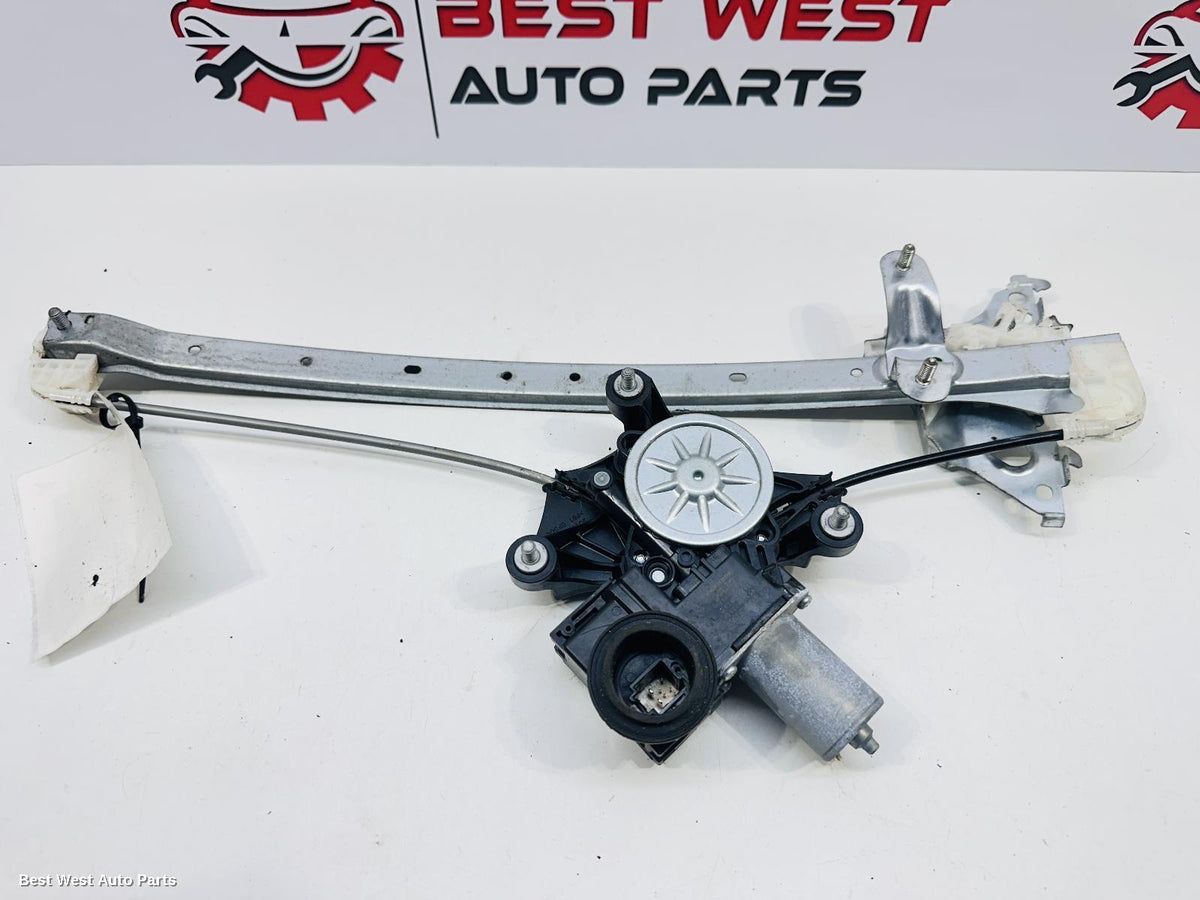 2021 TOYOTA COROLLA Left Rear Wnd Reg/Motor