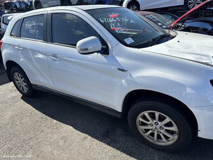 2013 MITSUBISHI ASX Right Front Door Window