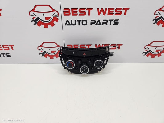 2019 HOLDEN TRAX Heater/Ac Controls