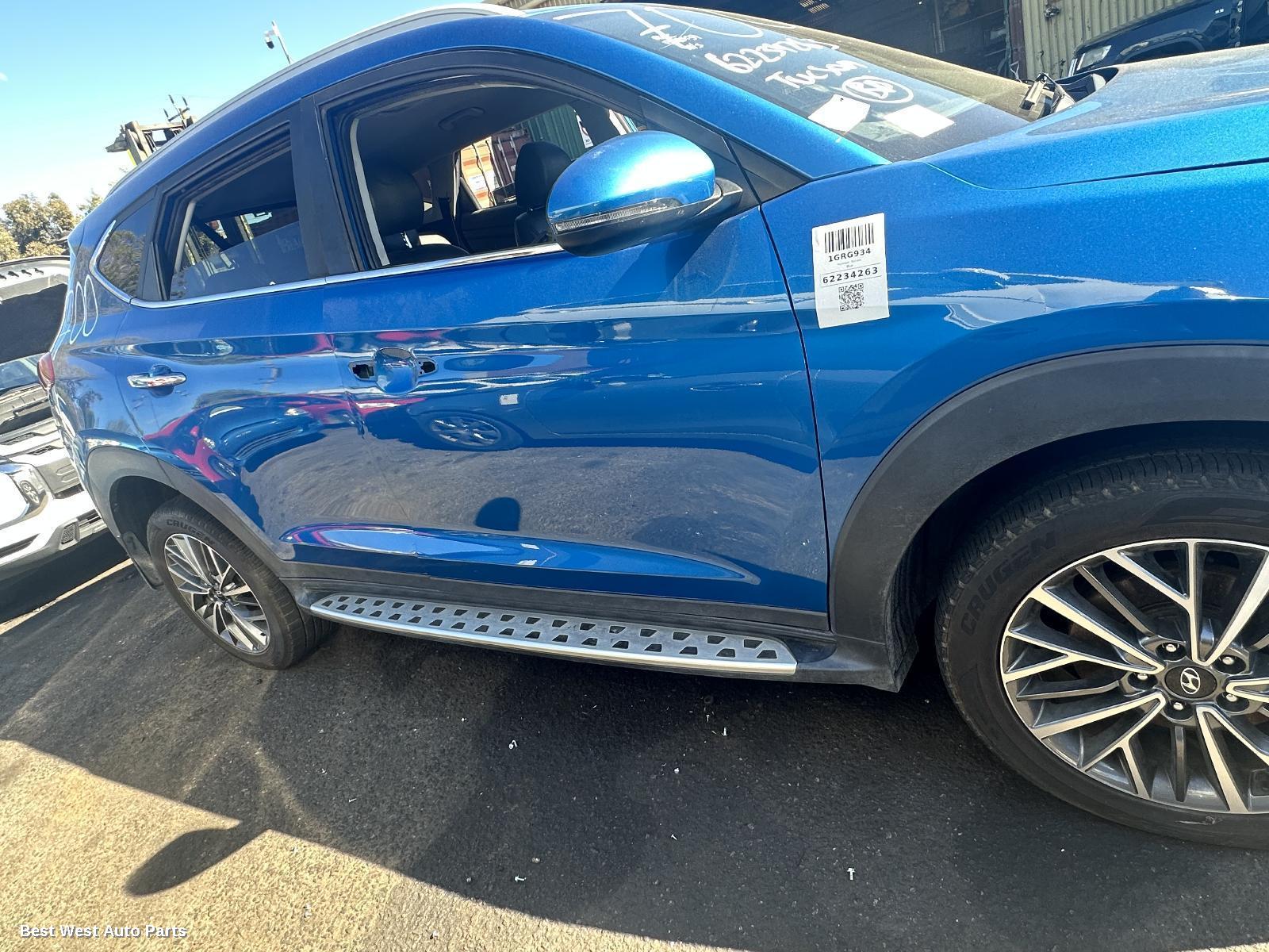 2018 HYUNDAI TUCSON RIGHT_REAR_DOOR_SLIDING
