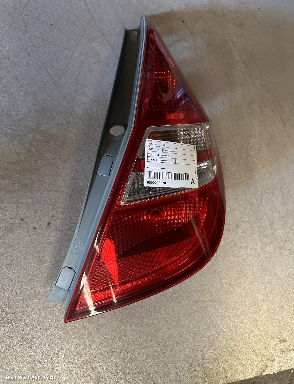 2009 HYUNDAI I30 Right Taillight