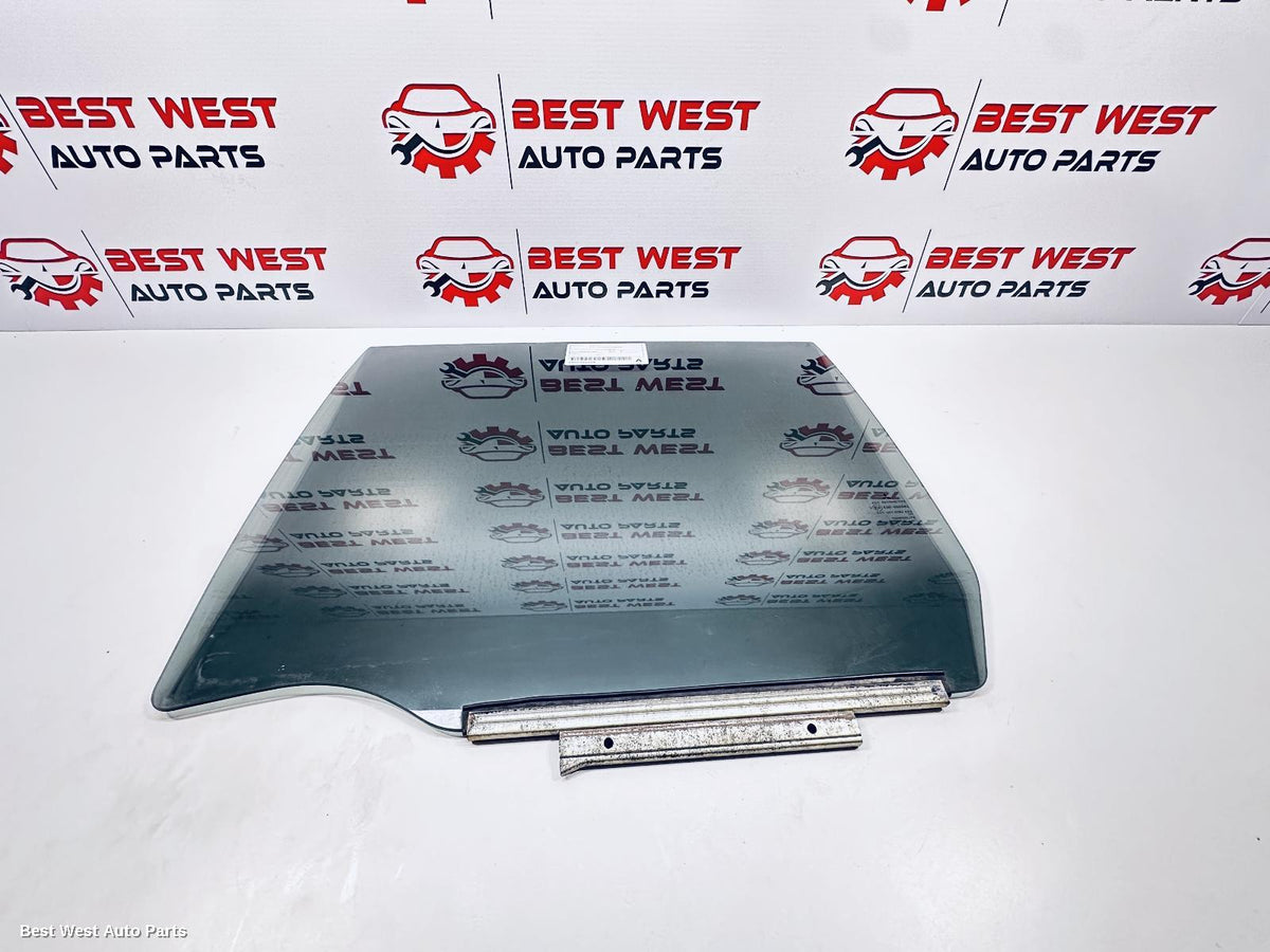 2015 MITSUBISHI TRITON Left Rear Door Window