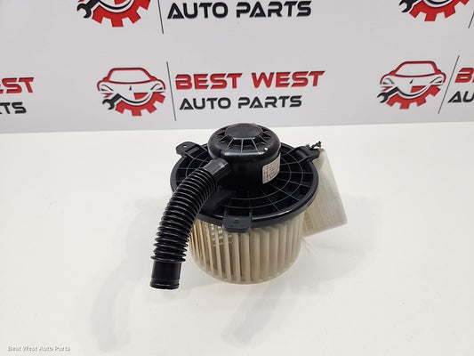 2020 MITSUBISHI TRITON Heater Fan Motor